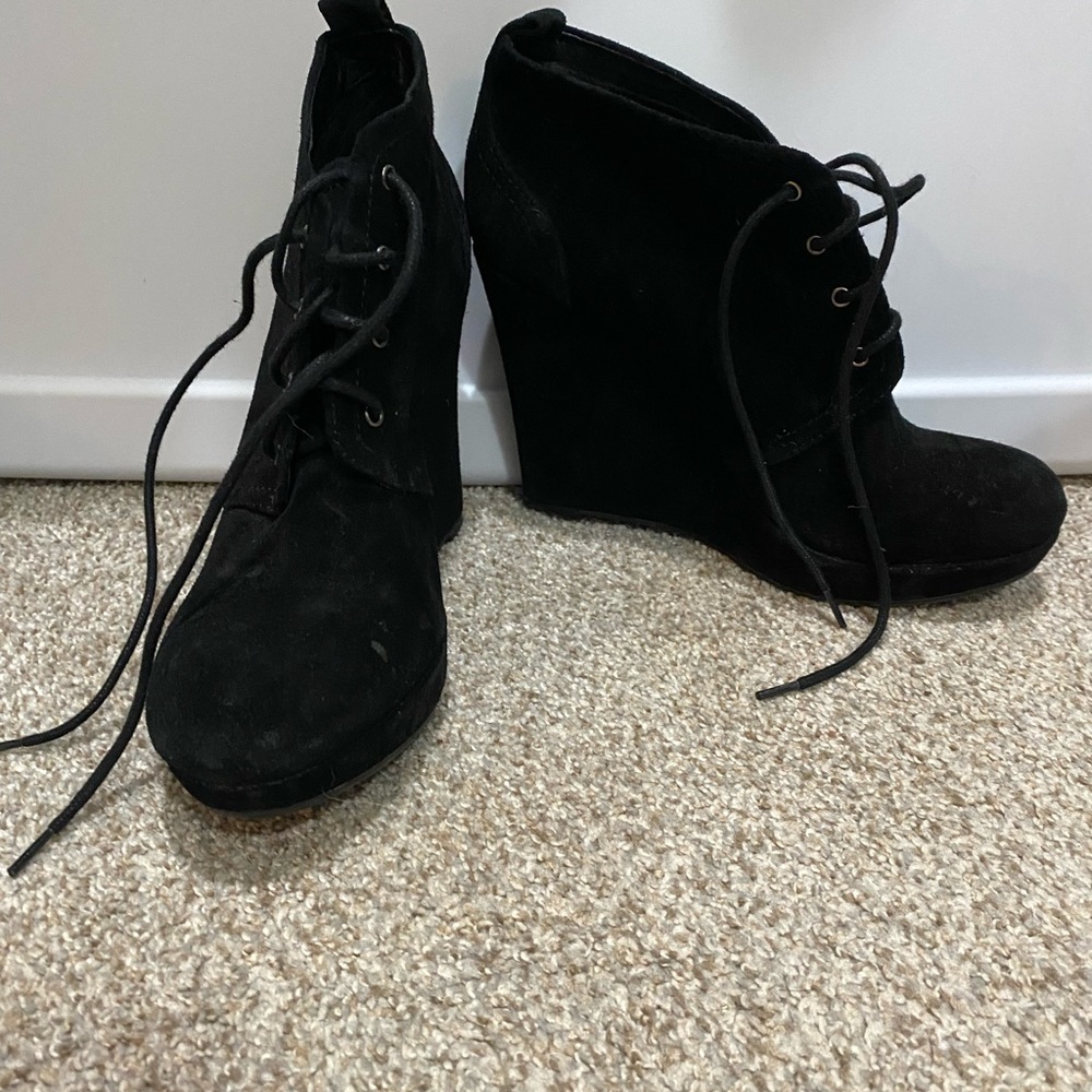 Random Brands - image 1